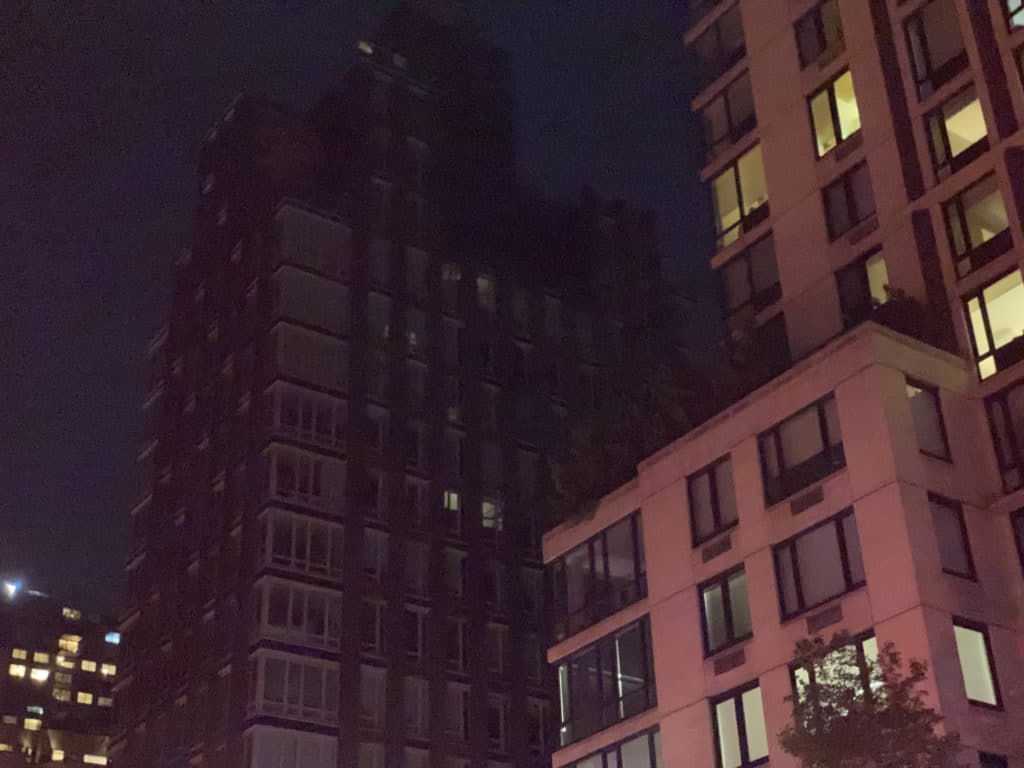 Buildings go dark amid power outage/Upper East Site