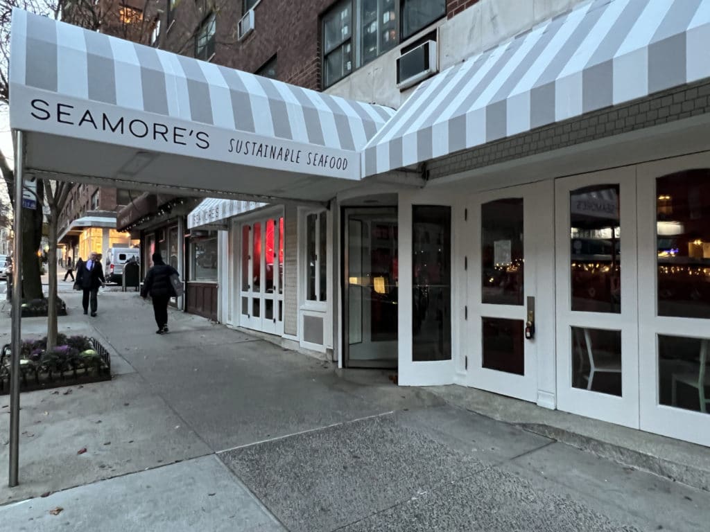 Seamore's is located at 1278 Third Avenue | Upper East Site