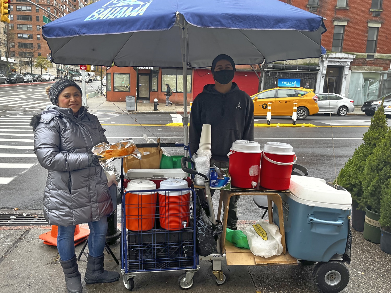 Mother & son team serve up authentic tamales at East 86th Street and First Avenue/Meryl Jacobs for Upper East Site