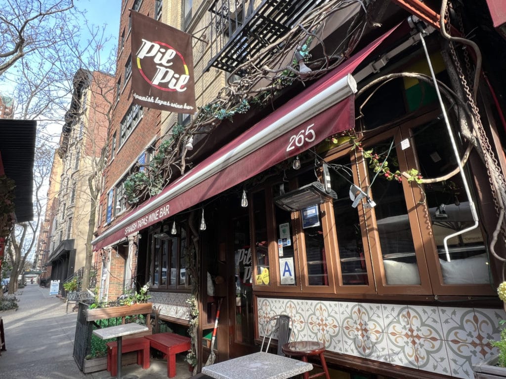 Pil Pil on East 78th Street serves authentic Spanish tapas/Upper East Site