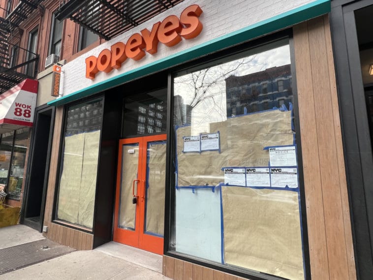 Popeyes delays new UES restaurant's grand opening, again/Upper East Site