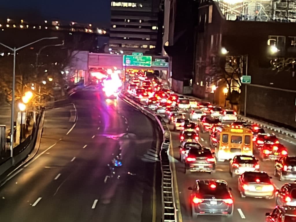 Traffic backed up after horrific crash on the FDR Drive/Upper East Site