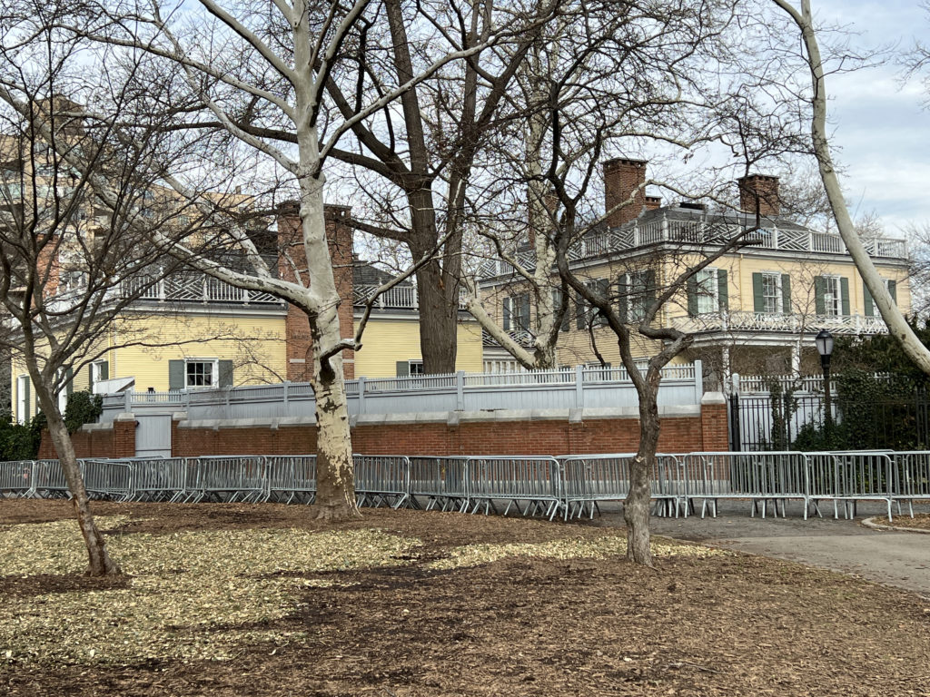 Gracie Mansion was built in 1799 and has served as NYC Mayor's residence since 1942/Upper East Site