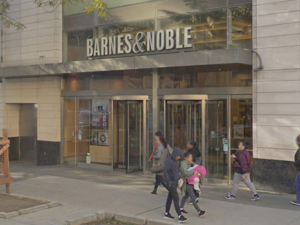 Barnes & Noble's East 86th Street bookstore closed in 2020