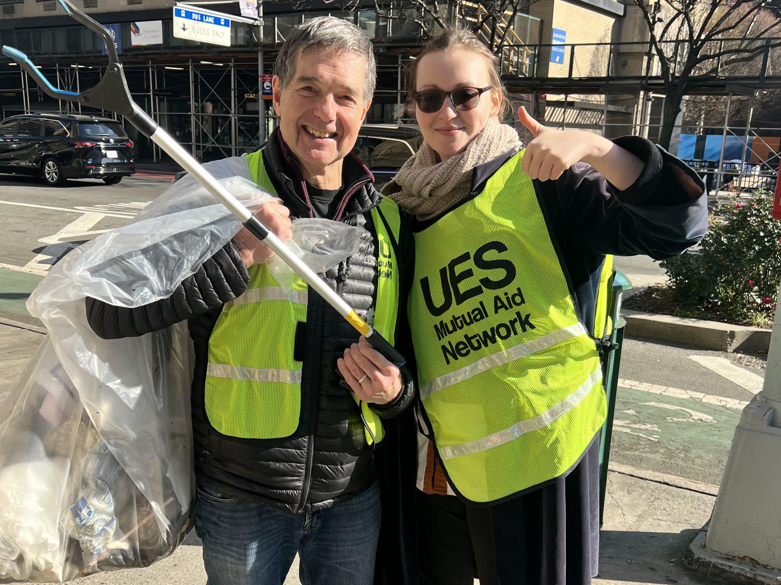 Volunteers with UES Mutual Aid clean up filthy streets on Thanksgiving | Patrick Bobilin
