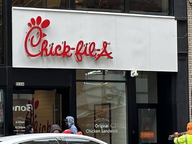 Neighbors concerned by Chick-Fil-A’s plan to open second Upper East Side restaurant | Upper East Site