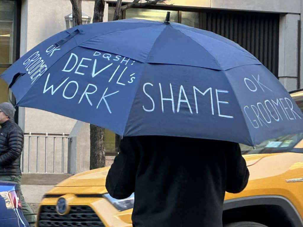 Protesters called supporters of the Drag Story Hour event "groomers" | Upper East Site