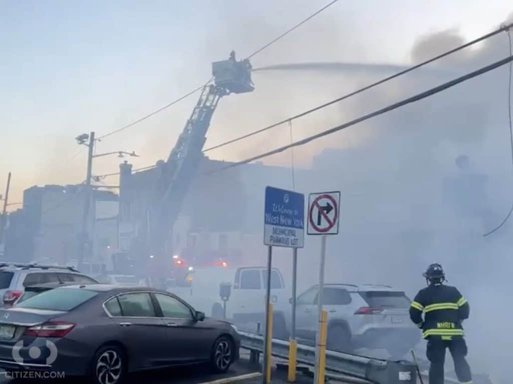 The UES stinks of smoke because of this 5-alarm fire in West New York, New Jersey | Citizen App