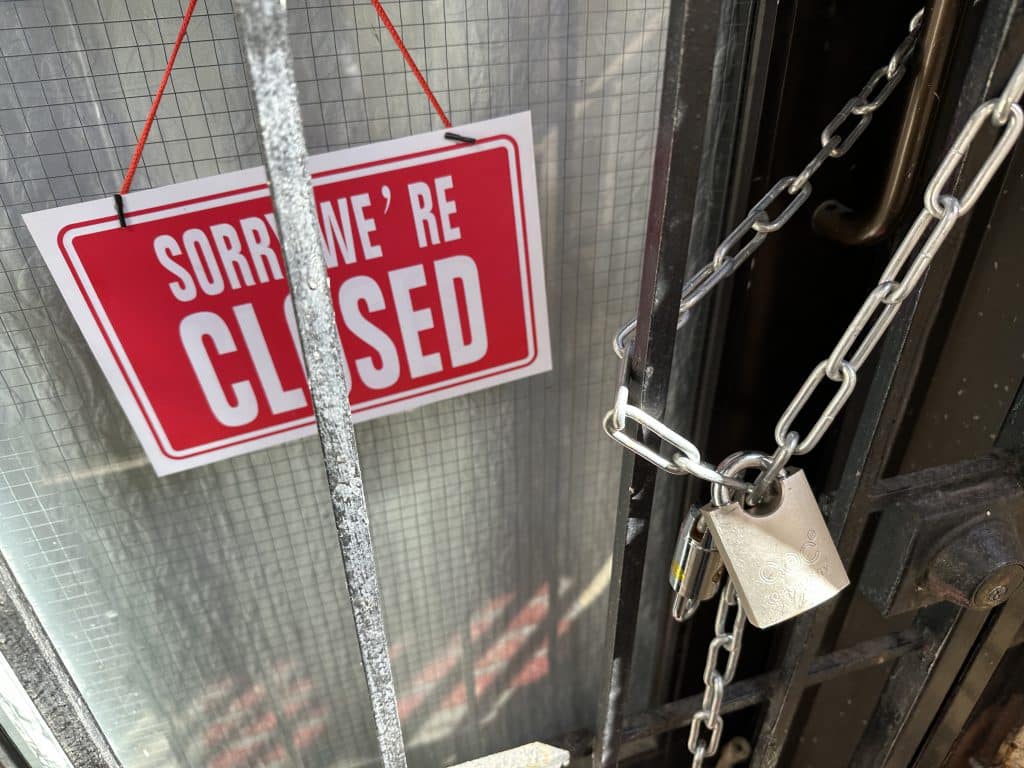 The door to Sunday Spa has been chained shut by the NYPD | Upper East Site
