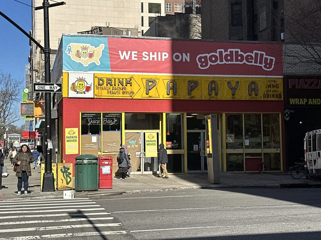 Papaya King's original location at East 86th Street and Third Avenue is now closed | Upper East Site