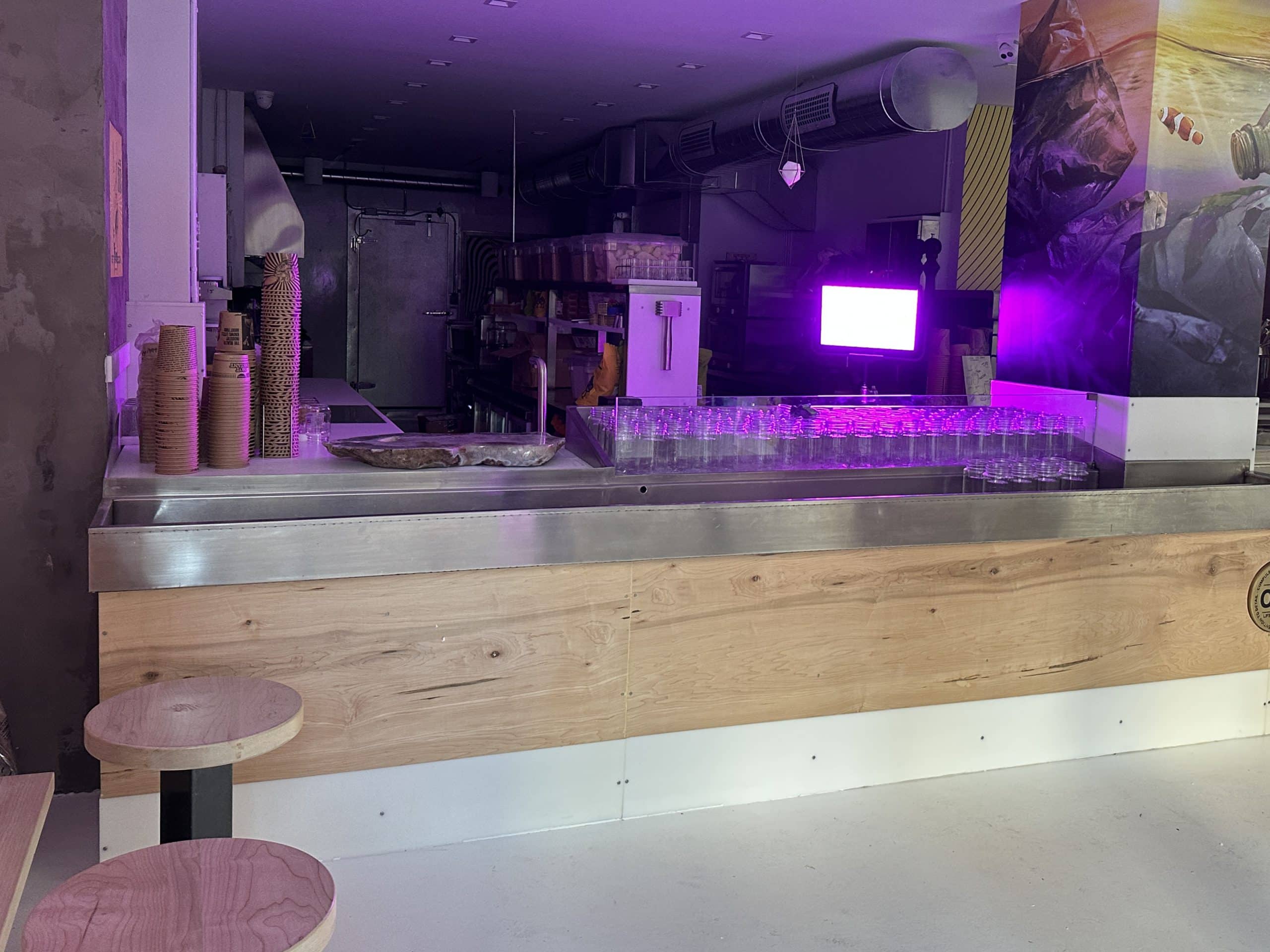 Goodsugar is both a cafe and an organic juice bar | Upper East Site