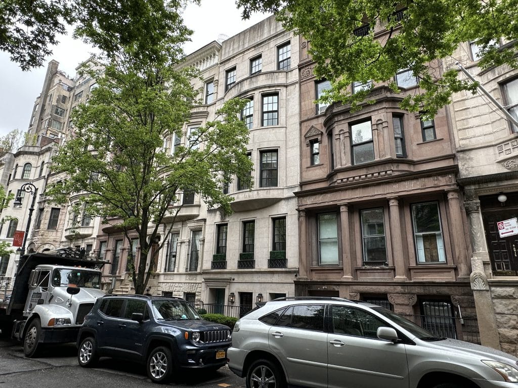 Greek shipping magnate George Logothetis will host a fundraiser for President Biden at his townhouse, located at 13 East 94th Street | Upper East Site