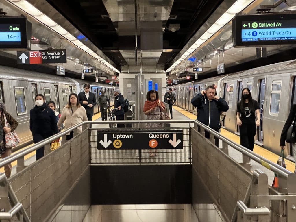 The 63rd Street-Lexington Avenue subway station has been the scene of two other felony assaults and one grand larceny this year | Upper East Site