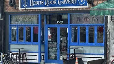 Horn's Hook Tavern is located at 1589 First Avenue between East 82nd and 83rd Streets | Upper East Site